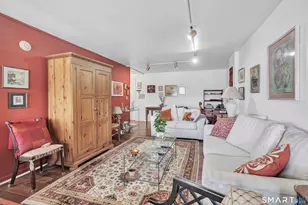 2625 Park Ave, Bridgeport, CT 06604 - Photo 10