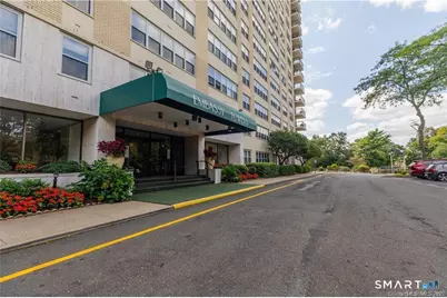 2625 Park Avenue #14J, Bridgeport, CT 06604 - Photo 2