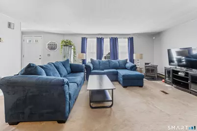 40 Matthews Street #TRLR 19, Bristol, CT 06010 - Photo 10