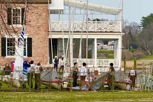 494 Pequot Ct, Fairfield, CT 06890 - Photo 6