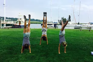 494 Pequot Ct, Fairfield, CT 06890 - Photo 8