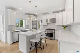 10 Pansy Rd, Fairfield, CT 06824 - Photo 4