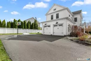 10 Pansy Rd, Fairfield, CT 06824 - Photo 40