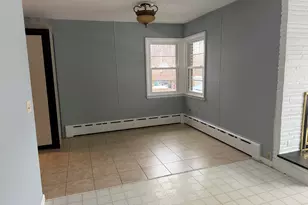 8 Reichelt Terrace, Ansonia, CT 06401 - Photo 10