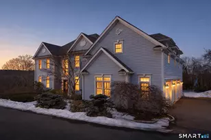 35 Coach Light Dr, Woodbury, CT 06798 - Photo 1