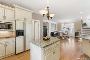 43 E High St, East Hampton, CT 06424 - Photo 4