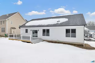 32 La Rovera Terrace, Ansonia, CT 06401 - Photo 4