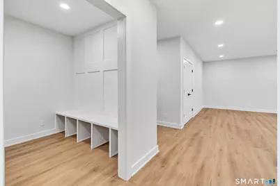 32 Larovera Terrace, Ansonia, CT 06401 - Photo 32