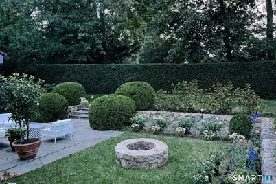 90 Five Mile River Road, Darien, CT 06820 - Photo 32