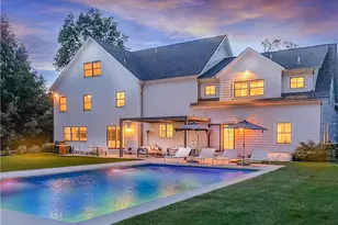 17 Stony Brook Rd, Westport, CT 06880 - Photo 2