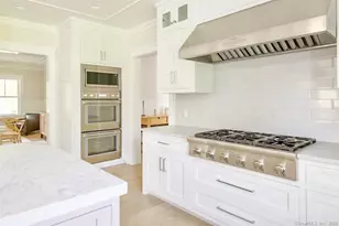 17 Stony Brook Rd, Westport, CT 06880 - Photo 10