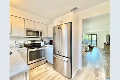 129 Rowayton Woods Drive #129, Norwalk, CT 06854 - Photo 16