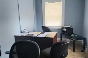 60 Jay St, New London, CT 06320 - Photo 14