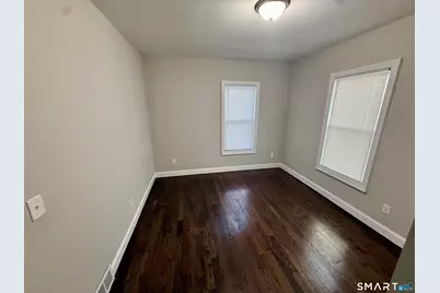 414 Wood Avenue, Bridgeport, CT 06605 - Photo 6