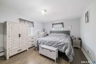 61 Clearview Cir, Naugatuck, CT 06770 - Photo 16