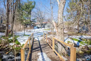 932 Litchfield Turnpike, Bethany, CT 06524 - Photo 22