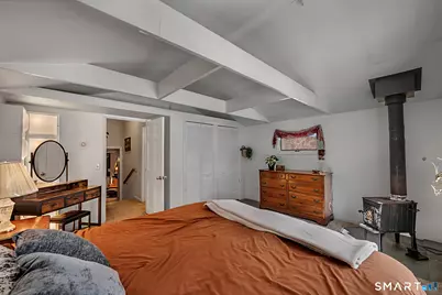 932 Litchfield Turnpike, Bethany, CT 06524 - Photo 18