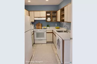 8 Taylor Avenue #APT 2, Norwalk, CT 06854 - Photo 6