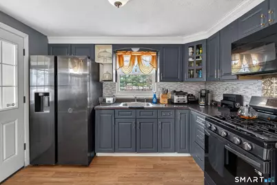 70 Shadycrest Drive, East Hartford, CT 06118 - Photo 2