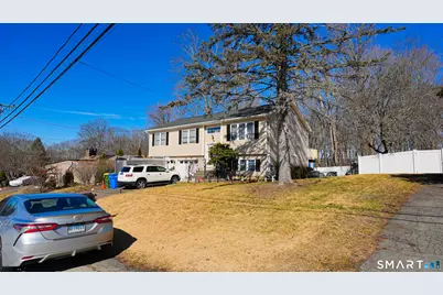 76 Hickory Hill Drive, Waterbury, CT 06708 - Photo 2