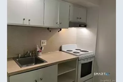 10 Old Waterbury Road #3, Middlebury, CT 06762 - Photo 2