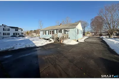 29 Rosedale Street, Killingly, CT 06239 - Photo 6