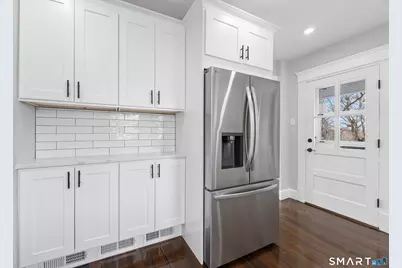 470 Sylvan Avenue, Waterbury, CT 06706 - Photo 14