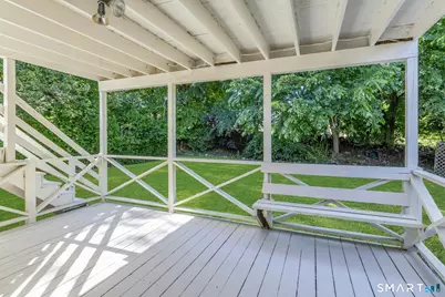 100 Loftus Circle, Bridgeport, CT 06606 - Photo 22