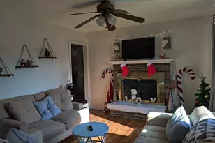 100 Loftus Cir, Bridgeport, CT 06606 - Photo 4