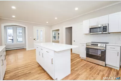 17 Grand Street, Seymour, CT 06483 - Photo 8