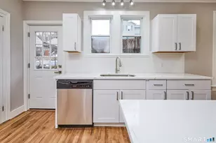 17 Grand St, Seymour, CT 06483 - Photo 16