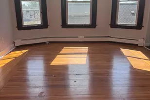 283 Martin St, Hartford, CT 06120 - Photo 6