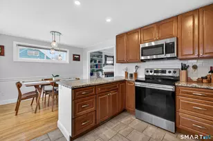 12 Lewis St, Simsbury, CT 06081 - Photo 12