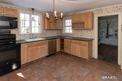 25 Union Street, Deep River, CT 06417 - Photo 2