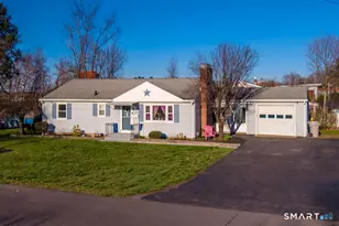 49 Daley St, Bristol, CT 06010 - Photo 2