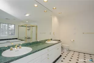 4 Buckingham Ln, West Hartford, CT 06117 - Photo 16