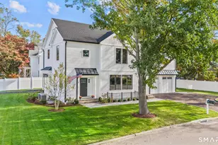 706 Judd St, Fairfield, CT 06825 - Photo 34