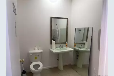 9 Maplewood Avenue, Bloomfield, CT 06002 - Photo 10