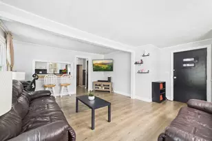 10 1st St, Thompson, CT 06255 - Photo 10