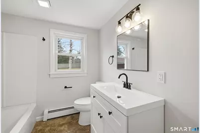 9 Grand Street, Enfield, CT 06082 - Photo 8