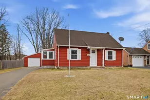 9 Grand St, Enfield, CT 06082 - Photo 2