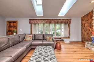 90 Brook Hill Rd, Hamden, CT 06514 - Photo 10