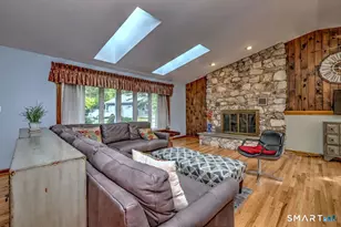 90 Brook Hill Rd, Hamden, CT 06514 - Photo 10