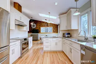 90 Brook Hill Rd, Hamden, CT 06514 - Photo 24