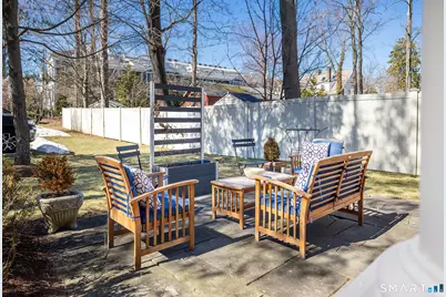 83 South Avenue #APT C, New Canaan, CT 06840 - Photo 6