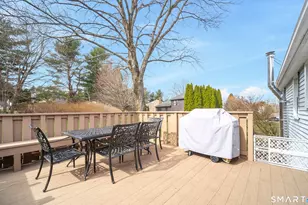 3 Blue Bird Rd, Middletown, CT 06457 - Photo 2