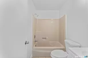 186 Stillwater Ave, Stamford, CT 06902 - Photo 18