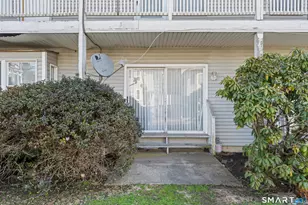 186 Stillwater Ave, Stamford, CT 06902 - Photo 2