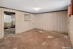 221 Sylvan Knoll Rd, Stamford, CT 06902 - Photo 18