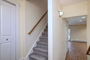 920 Green Cir, Orange, CT 06477 - Photo 32